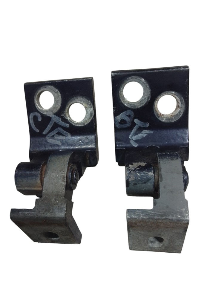 Par De Dobradiça Porta Traseira Esquerda Vw Golf 1995 A 2000 2