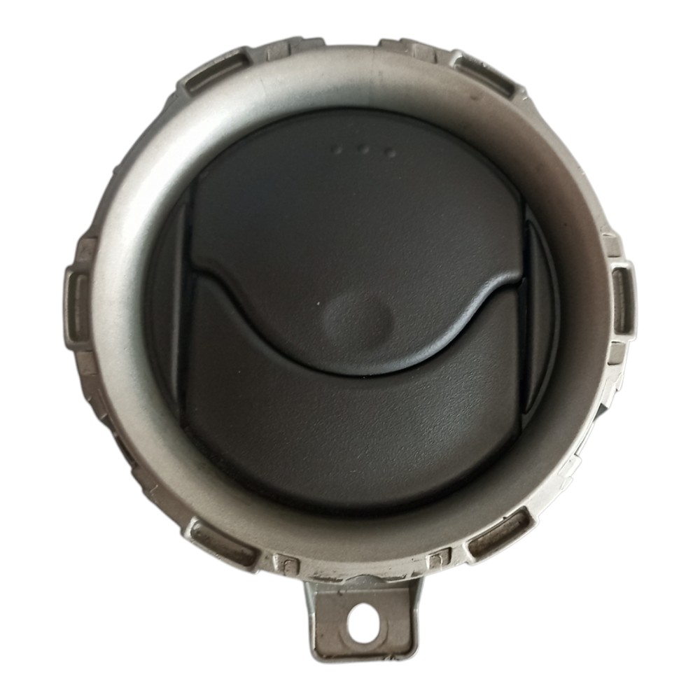 Difusor De Ar Lateral Esquerdo Nissan Versa 2013 À 2019. 5