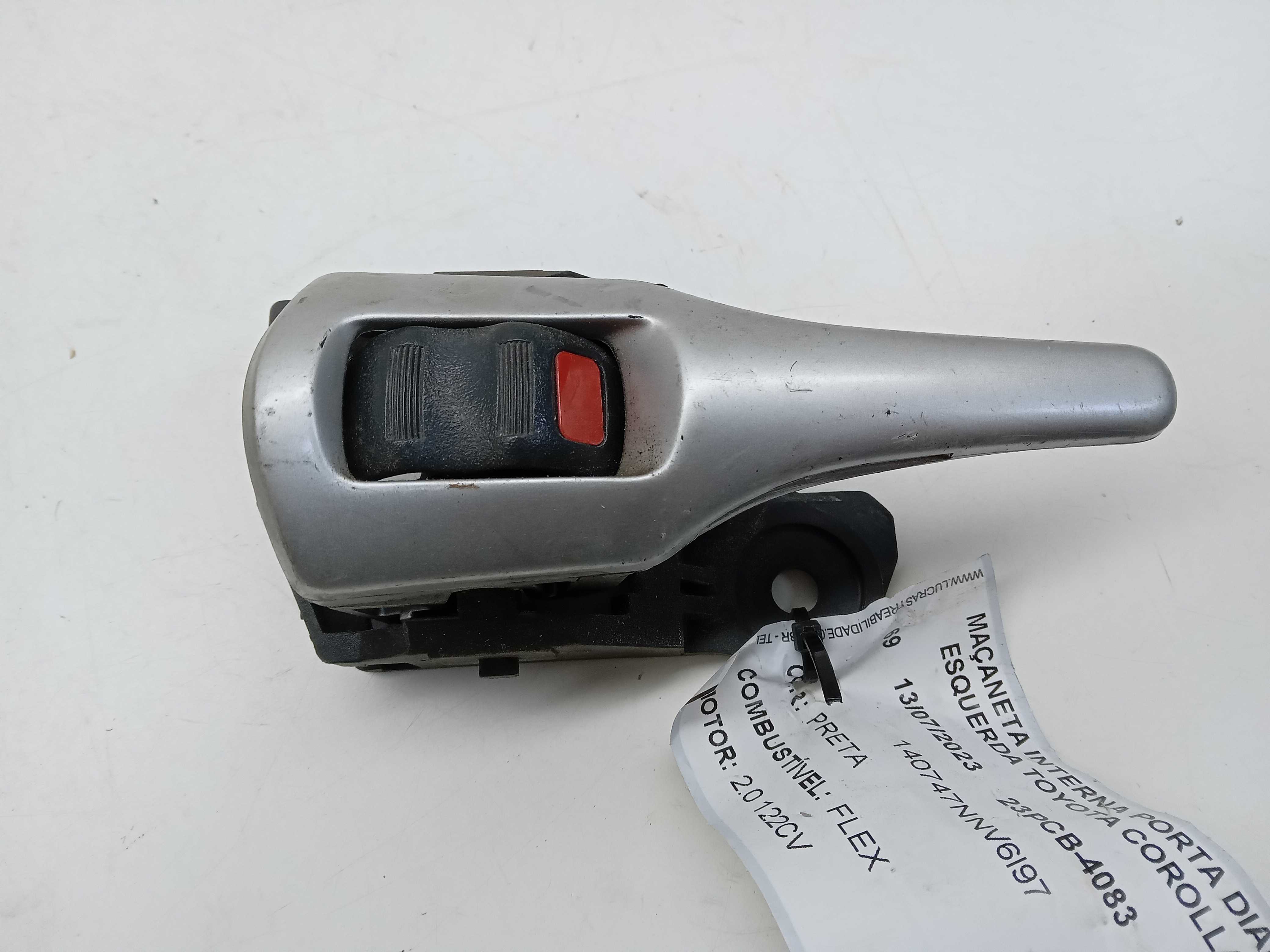 MAÇANETA INTERNA PORTA DIANT ESQUERDA TOYOTA COROLLA 2011
