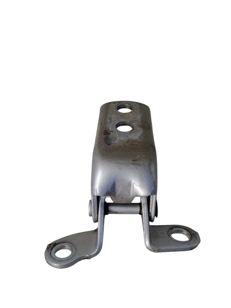 Dobradiça Da Porta Dianteiro Esquerdo Toyota Etios 3