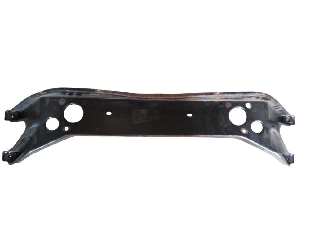 Agregado Travessa Inferior Suporte Radiador Mb 180 97/98 2