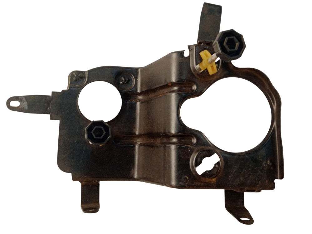 Suporte Farol Esq Pajero Sport 2001/2004 3