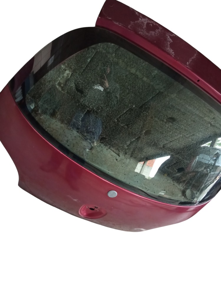 TAMPA TRASEIRA FORD KA 1998 3