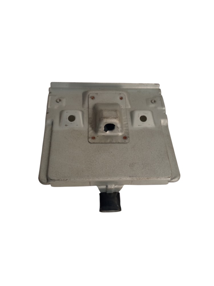BASE DO CINZEIRO DO CONSOLE CENTRAL PAJERO TR4 3
