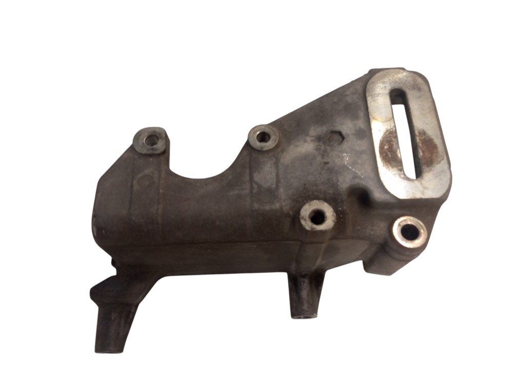 SUPORTE COMPRESSOR AR CONDICIONADO PAJERO TR4/PAJERO IO 2.0 6
