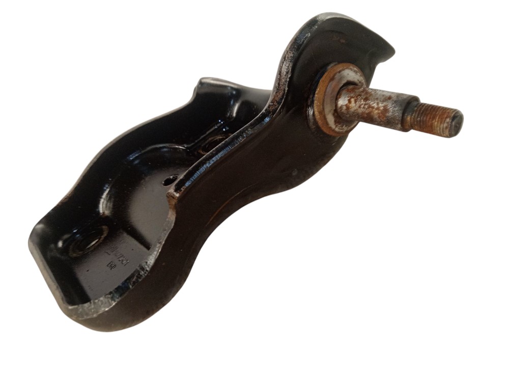 SUPORTE FEIXE DE MOLA S10/BLAZER 2.8 2013