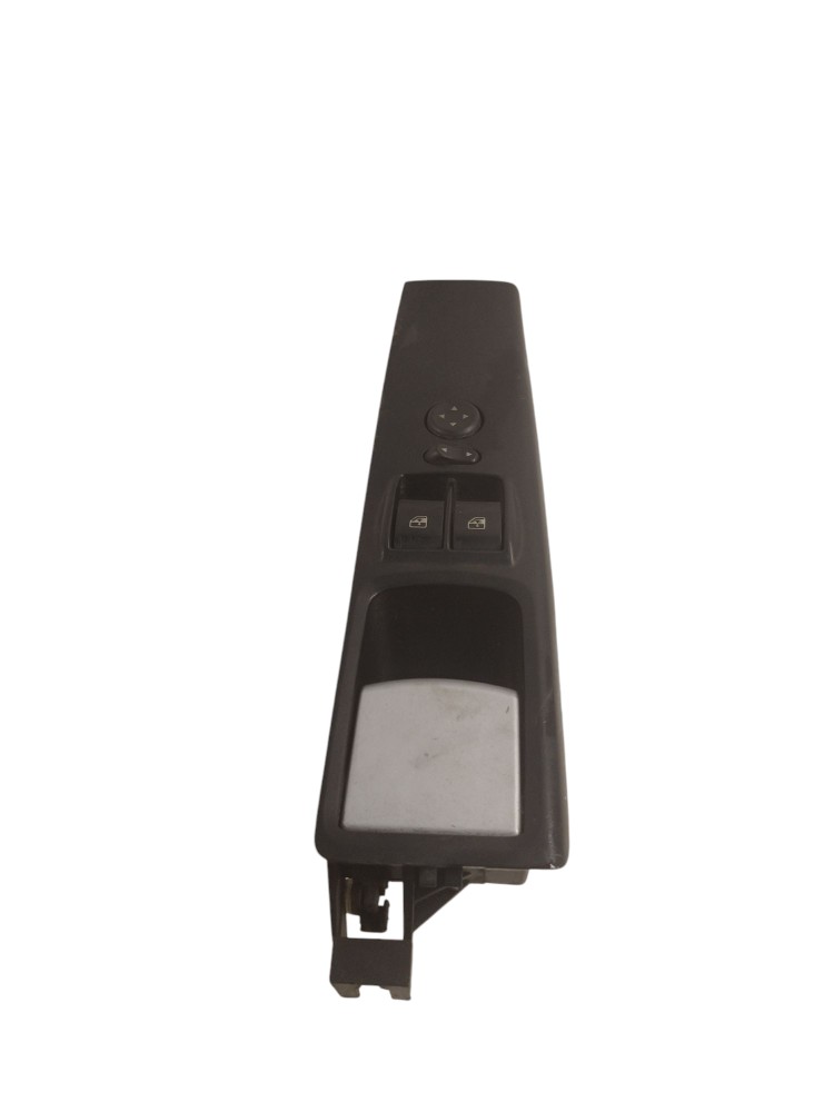 MOLDURA BOTÃO VIDRO C/BOTÃO REGULAGEM RETROVISOR FIAT IDEIA