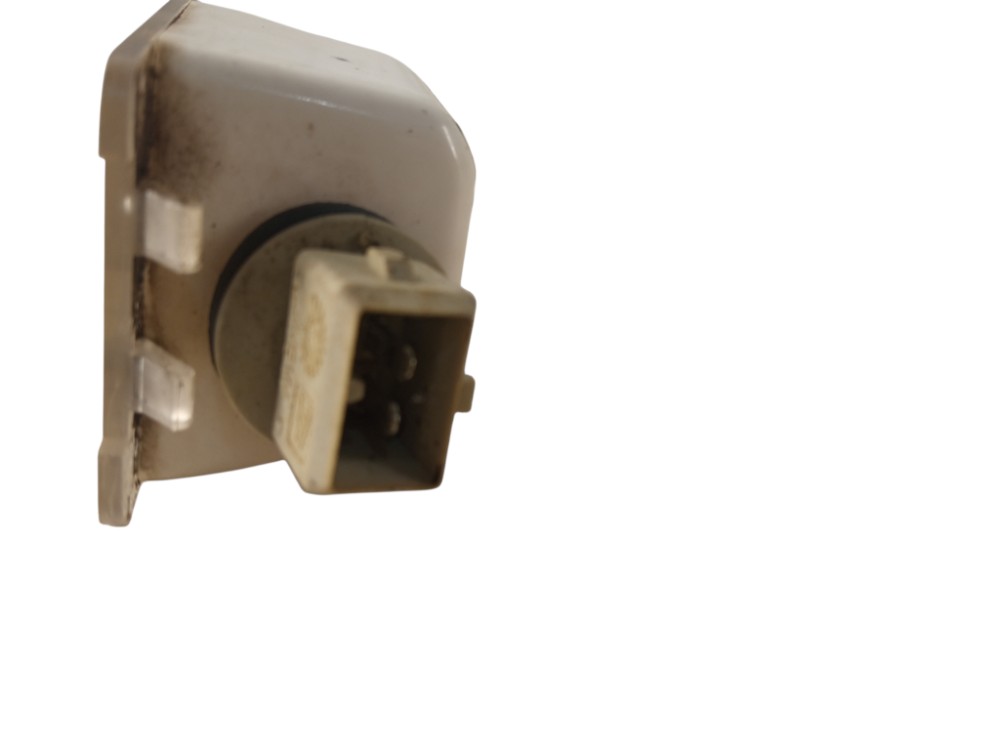 LANTERNA LUZ DE PLACA PAJERO TR4
