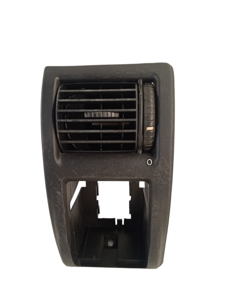 Moldura C/difusor De Ar Esquerdo Gm Astra 3