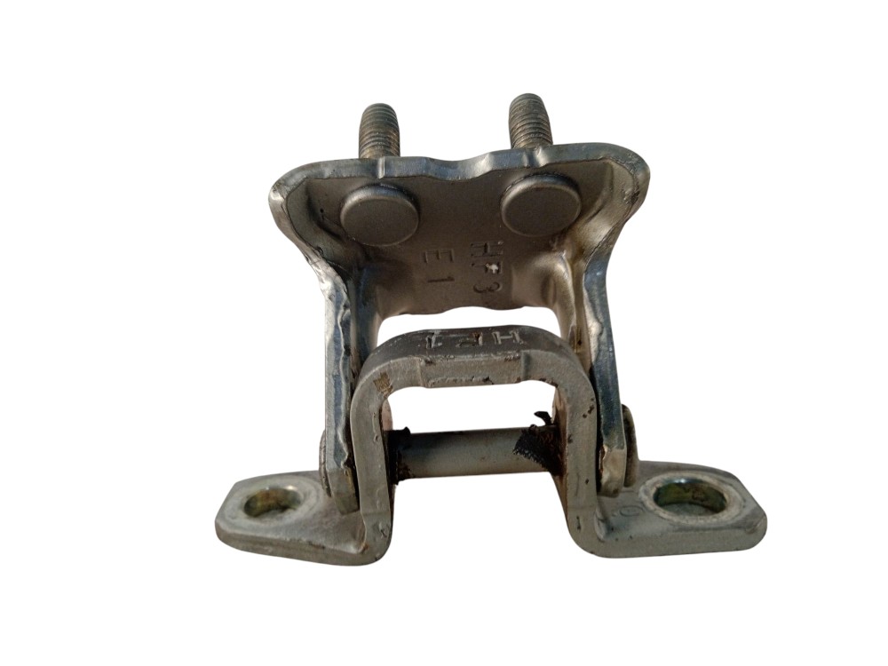 Dobradiça Porta Traseira L200 Triton 2008/2013 3