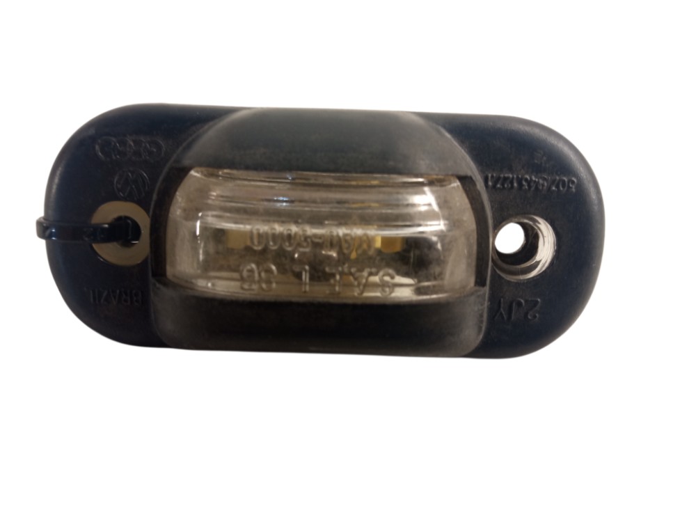 LUZ DE PLACA DIREITO SANTANA QUANTUM 3