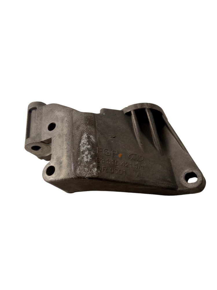 SUPORTE DO ALTERNADOR MERIVA 2007 3