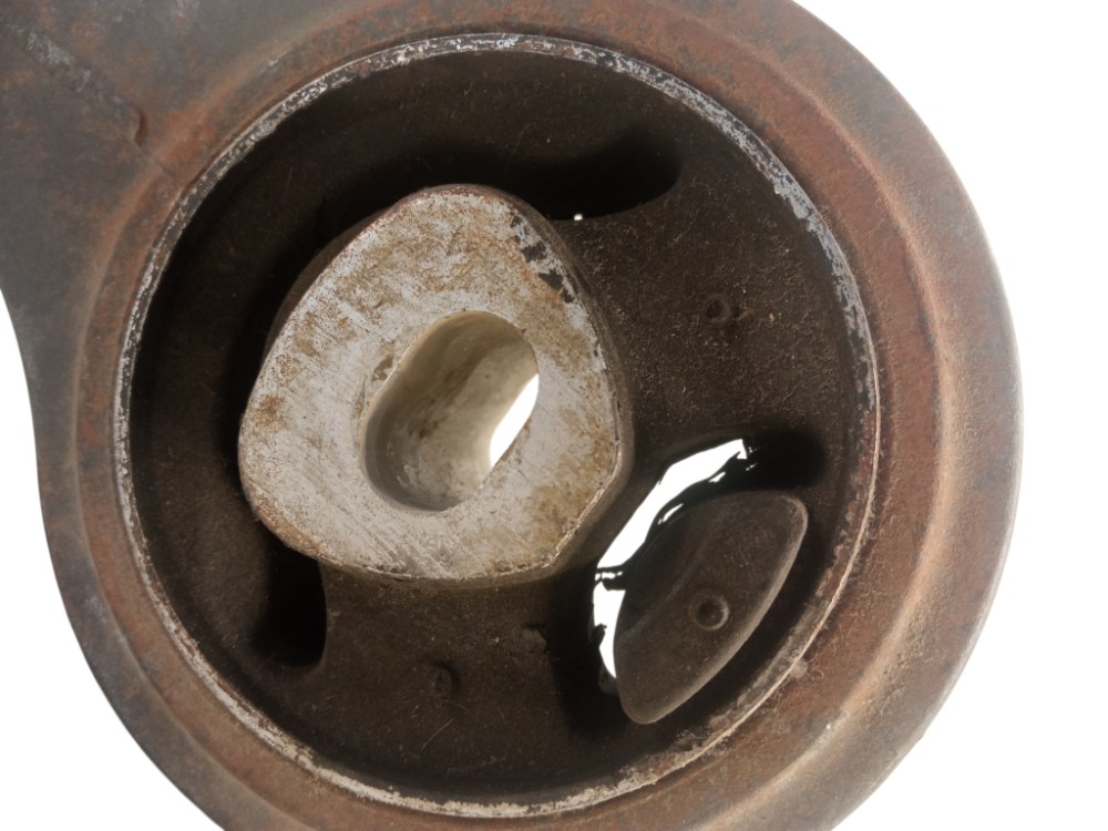 COXIM INFERIOR DO MOTOR UNO VIVACE/MOBI/FIORINO 3