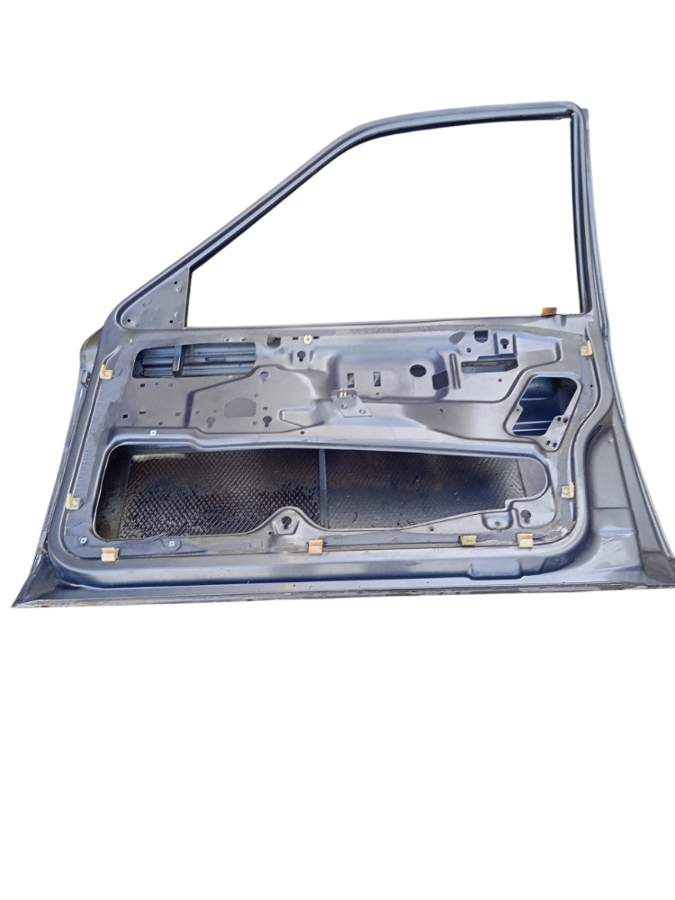 Porta Dianteira Direita Vw Santana 5