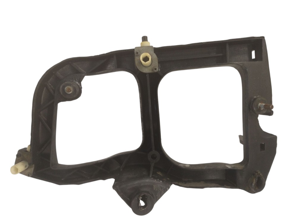 Suporte Farol Direito Gm S10/blazer 4