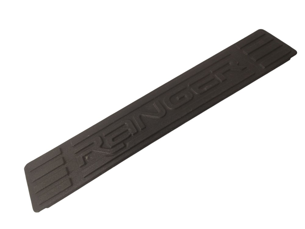 Soleira Porta Traseira Direita Ford Ranger Preto 3