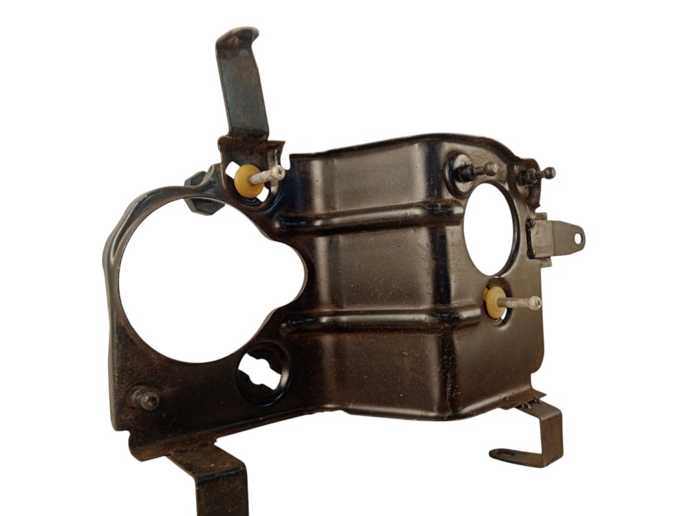 Suporte Farol Esq Pajero Sport 2001/2004 4