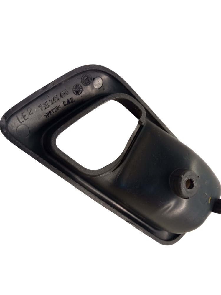 MOLDURA DA MAÇANETA INTERNA LADO ESQUERDO FIAT SIENA 2010 3