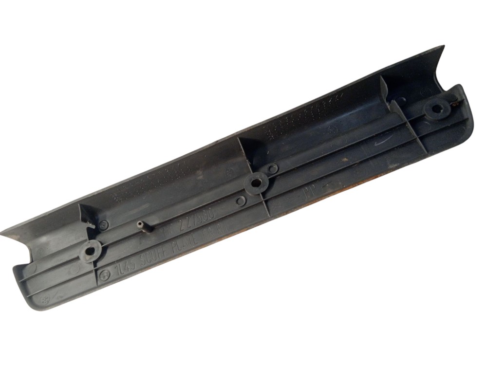 Soleira Porta Traseira Dir Pajero Sport 1997/2007 Preto 2