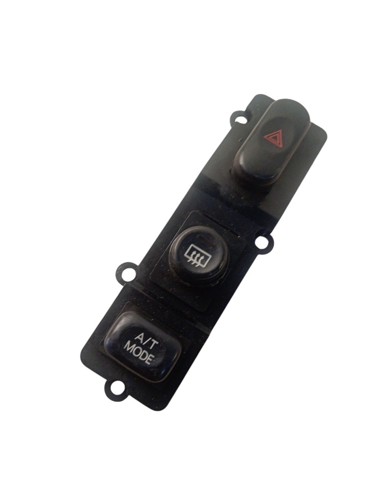 Botão De Alerta/desembaçador Pajero Sport 2001/2004 4