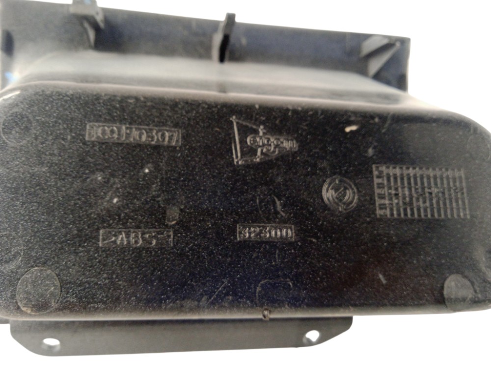 PORTA OBJETOS CENTRAL FIAT PALIO 2008 6