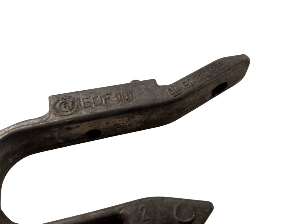 SUPORTE INFERIOR LATERAL DO RADIADOR FIAT PALIO 1997 4