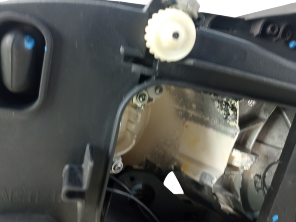 Farol Direito Fiat Siena Mascara Preta 8