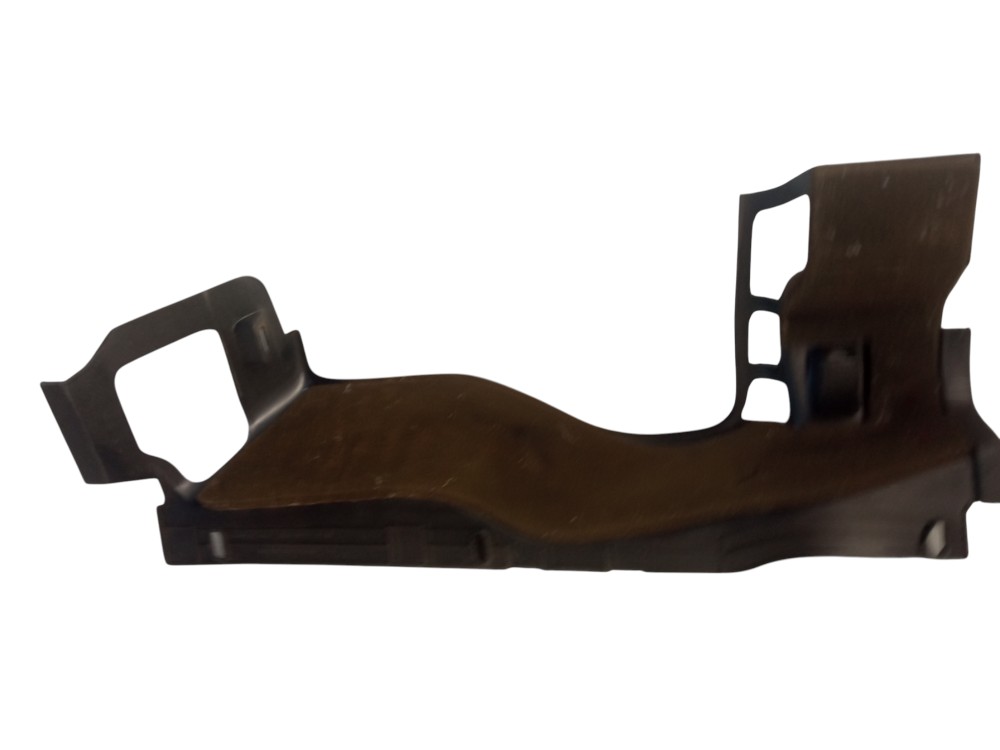 ACABAMENTO ISOLADOR INFERIOR PAINEL S10/BLAZER 2
