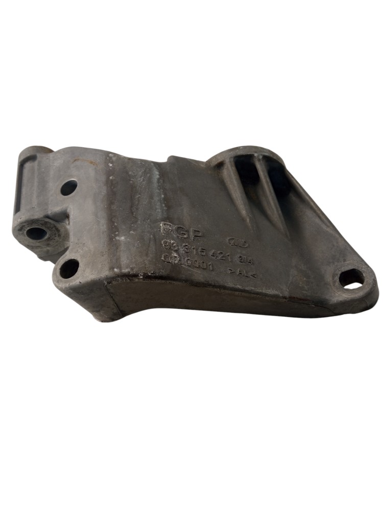 SUPORTE DO ALTERNADOR MERIVA 2007 3