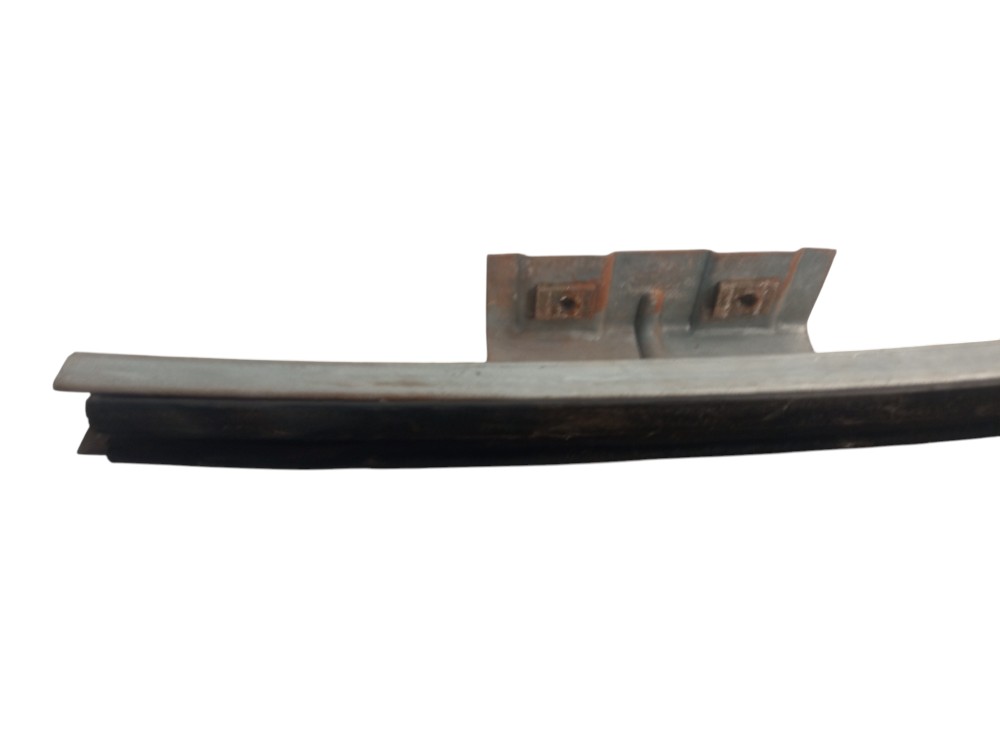 Guia Canaleta Vidro Traseiro Direito Gm S10/blazer Cinza 5