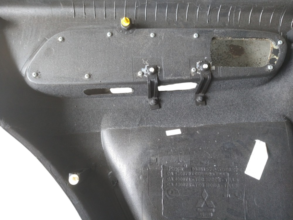 FORRO DE PORTA TRASEIRO DIRETO PAJERO TR4/PAJERO TR4 3