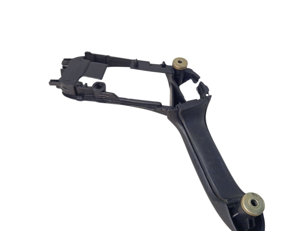 PUXADOR DA PORTA DIANTEIRO ESQUERDO GM CORSA CLASSIC