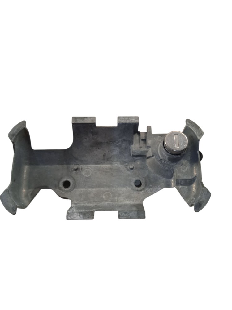 SUPORTE MACANETA EXTERNA DIANTEIRA LADO DIREITO CORSA CLA 3