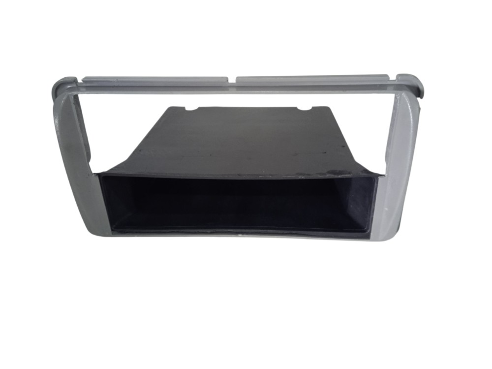 MOLDURA RADIO PAINEL TOYOTA ETIOS 12/20 2