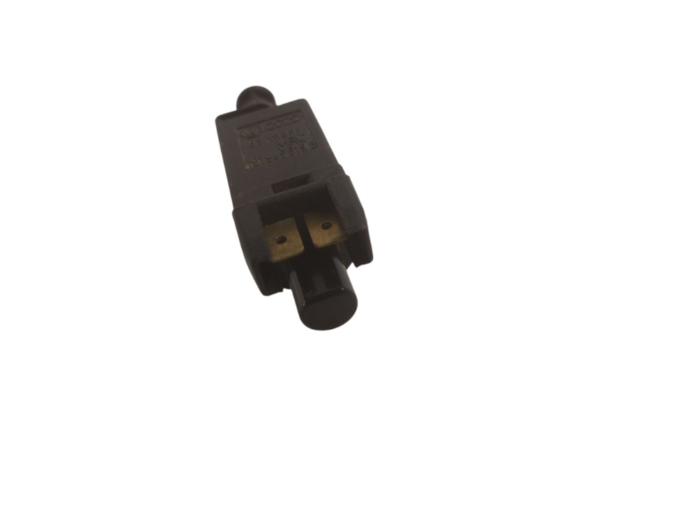 Sensor Interruptor Pedal Freio Vw Santana 5