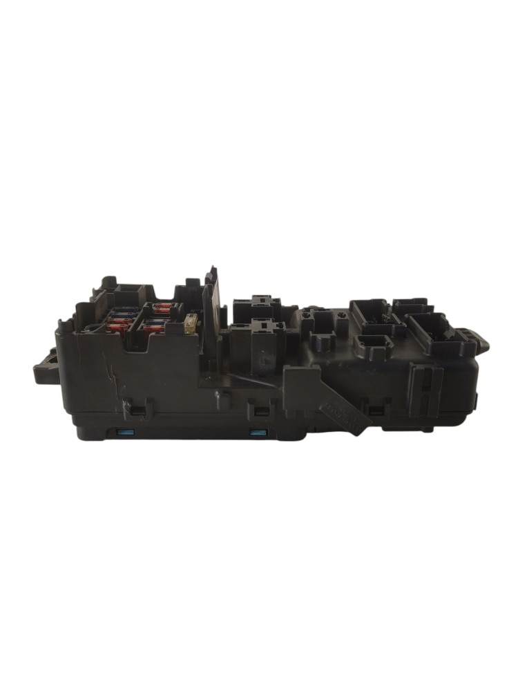 CAIXA DE FUSIVEIS MITSUBISHI L200 2009