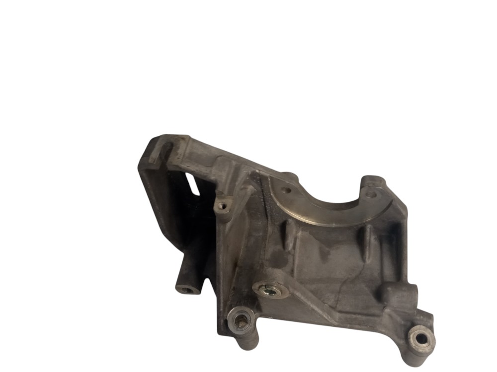 SUPORTE COMPRESSOR AR CONDICIONADO PAJERO TR4/PAJERO IO 2.0