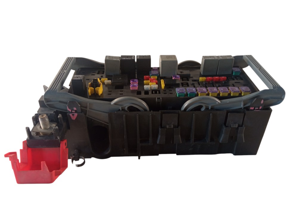 Caixa De Fusiveis Fiat Freemont 2.4 16v 2011 Original Usada
