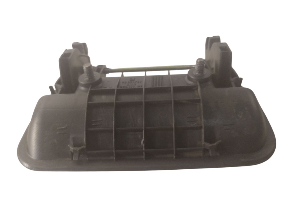 MAÇANETA EXTERNA TRASEIRO DIREITO GM CORSA CLASSIC 4