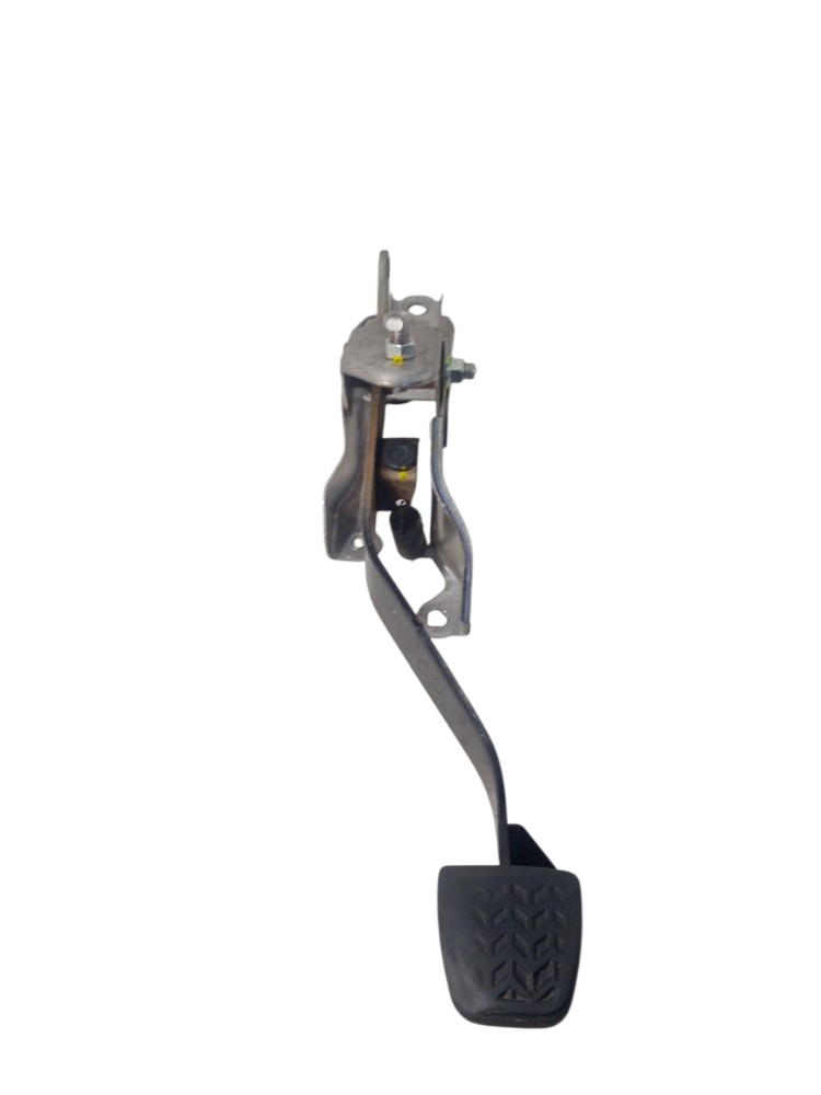 SUPORTE PEDAL EMBREAGENS TOYOTA ETIOS 1.5