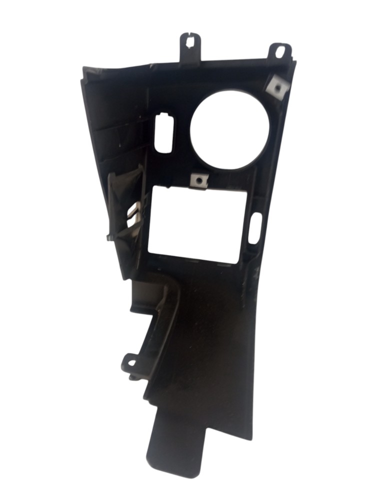 MOLDURA DIFUSOR DE AR DIANTEIRO ESQUERDO SPRINTER 311 2012