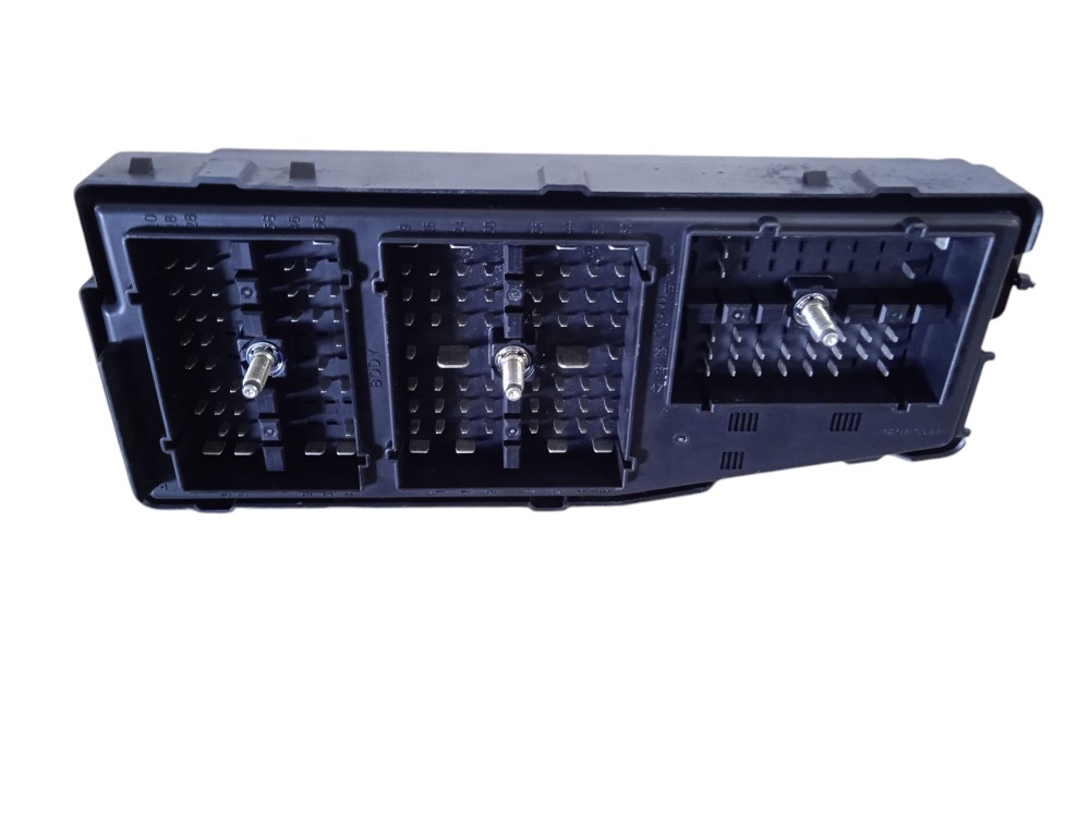 Caixa De Fusível Gm Captiva 2010 5