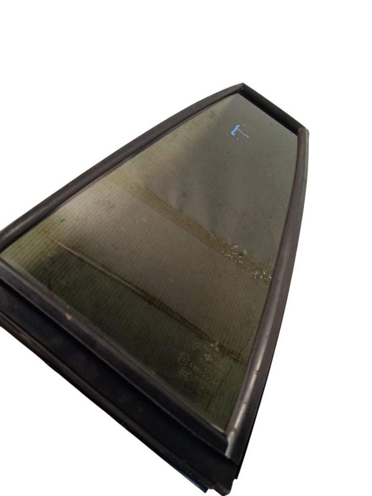 Vidro Vigia Porta Traseira Esq Pajero Sport 2004 3