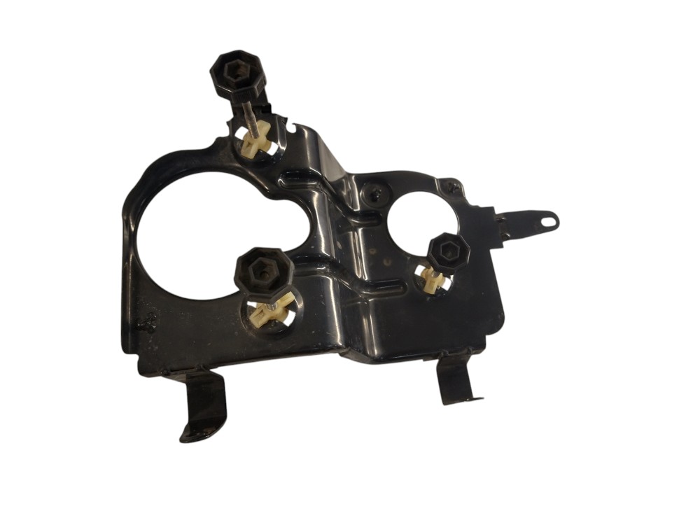 Suporte Farol Pajero Sport 98/11