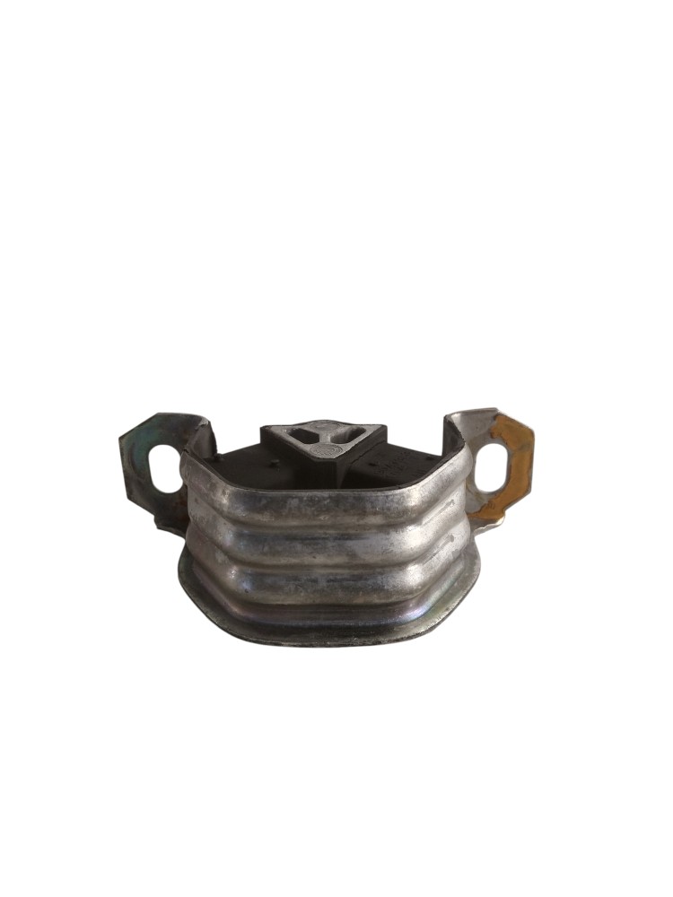 SUPORTE COXIM DO MOTOR CORSA CLASSIC 2009 3