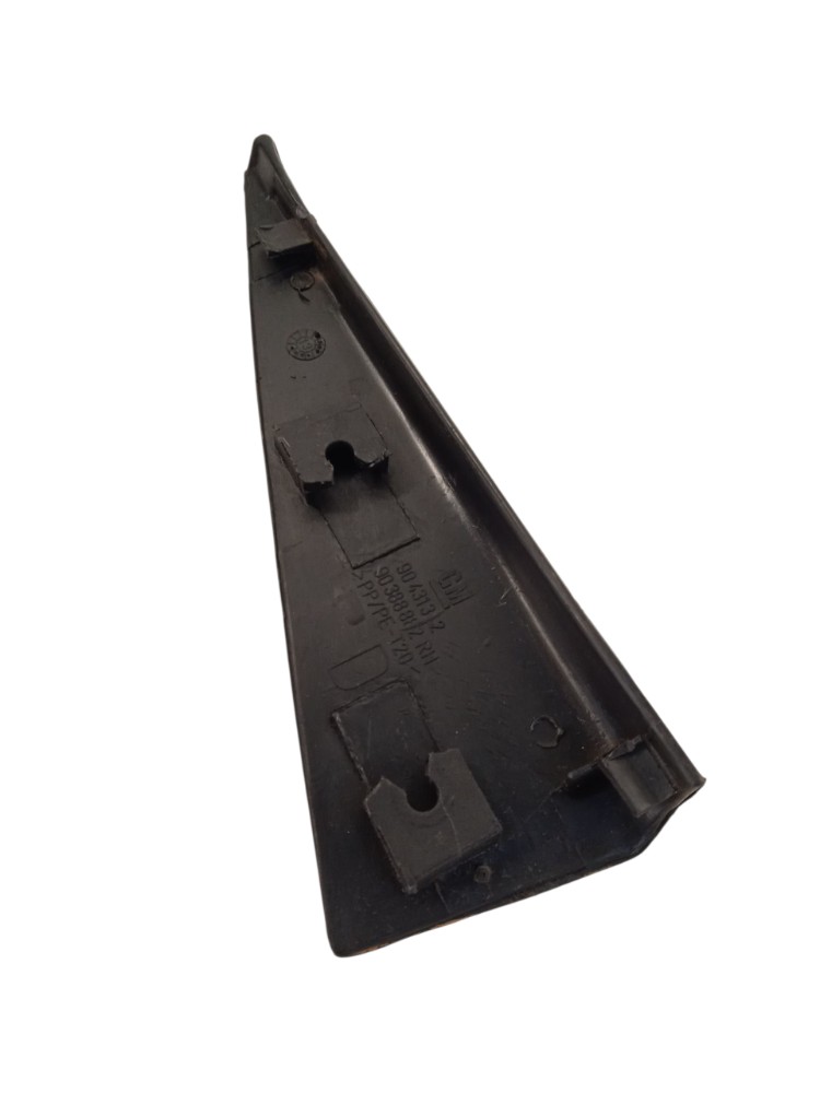 Moldura Interna Traseira Lado Direito Corsa Classic 11/15 3
