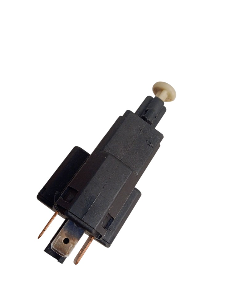 Interruptor Luz De Freio Gm Celta 6