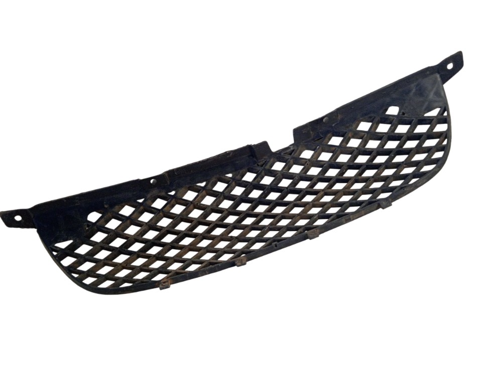 GRADE PARA-CHOQUE DIANTEIRO GM CORSA CLASSIC 4