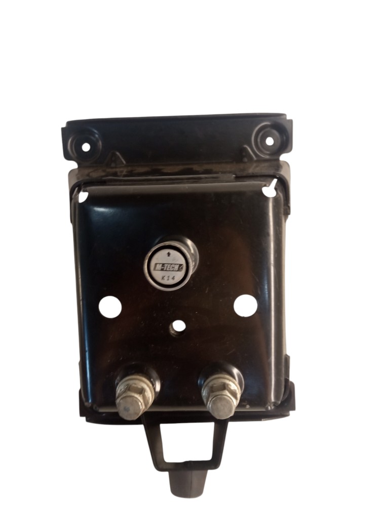Suporte Do Estepe Pajero Tr4/pajero Io 4