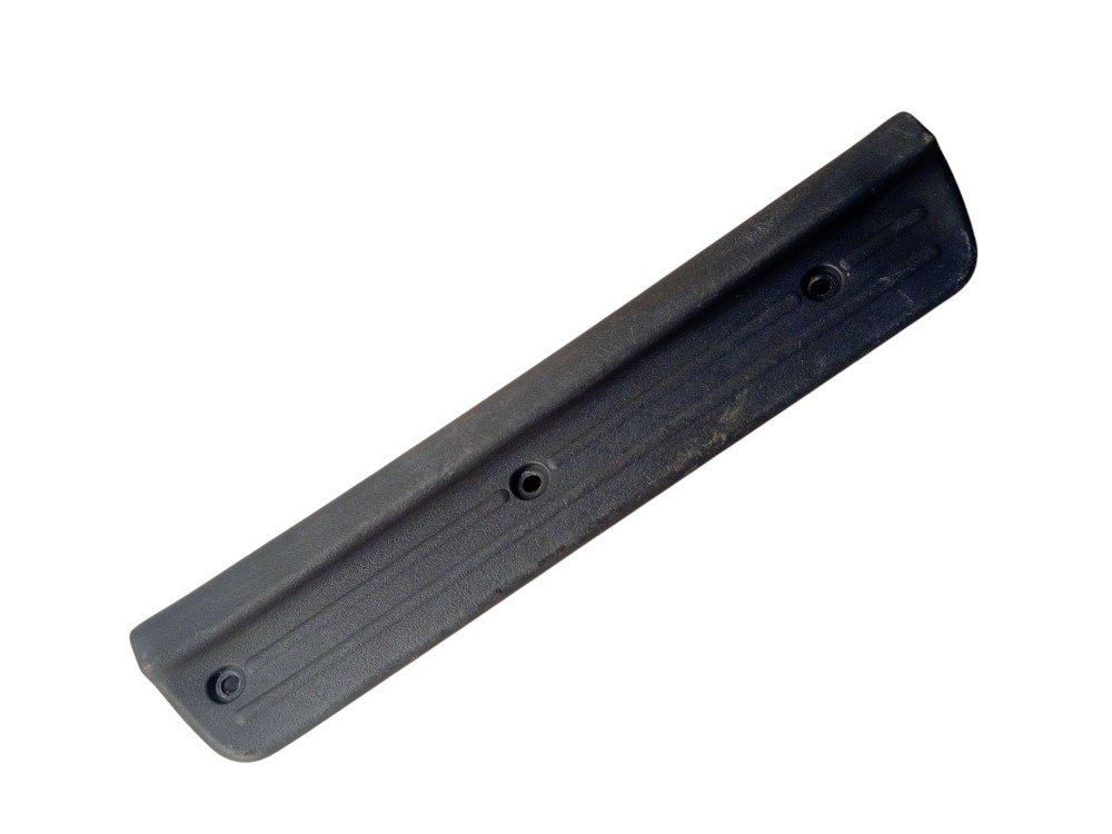 Soleira Porta Traseira Dir Pajero Sport 1997/2007 Preto
